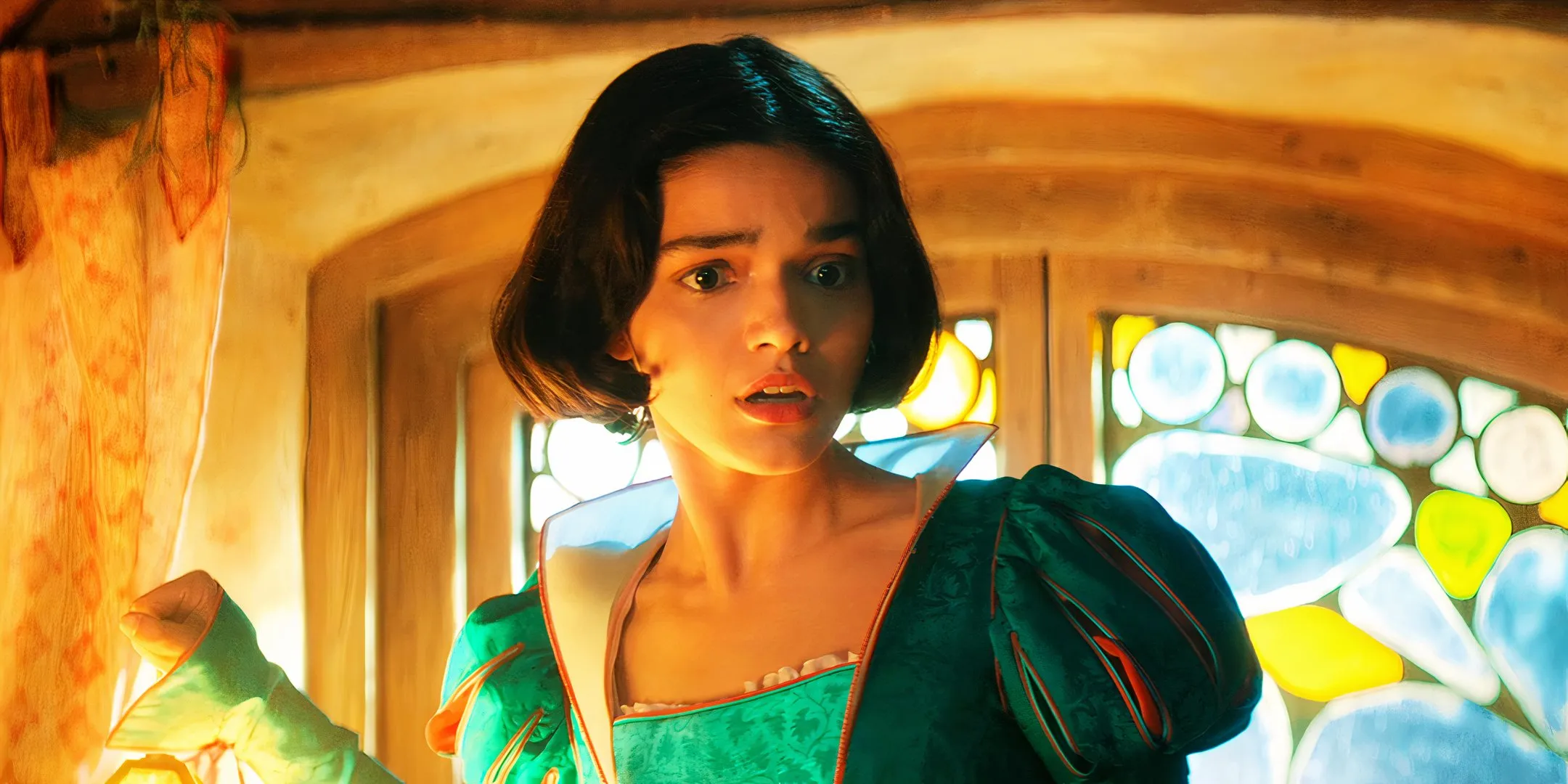 สู้กลับอย่างสตรอง! เรเชล เซเกลอร์ ชี้ 'Snow White' แม้โดนดราม่า แต่ก็ขึ้นแท่นอันดับ 1 สตรีมมิ่ง!